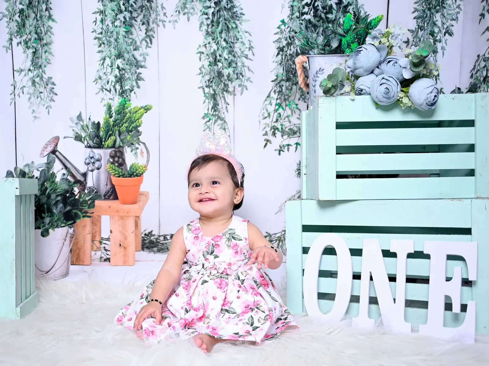 Indoor Baby Shoot Studio Themes