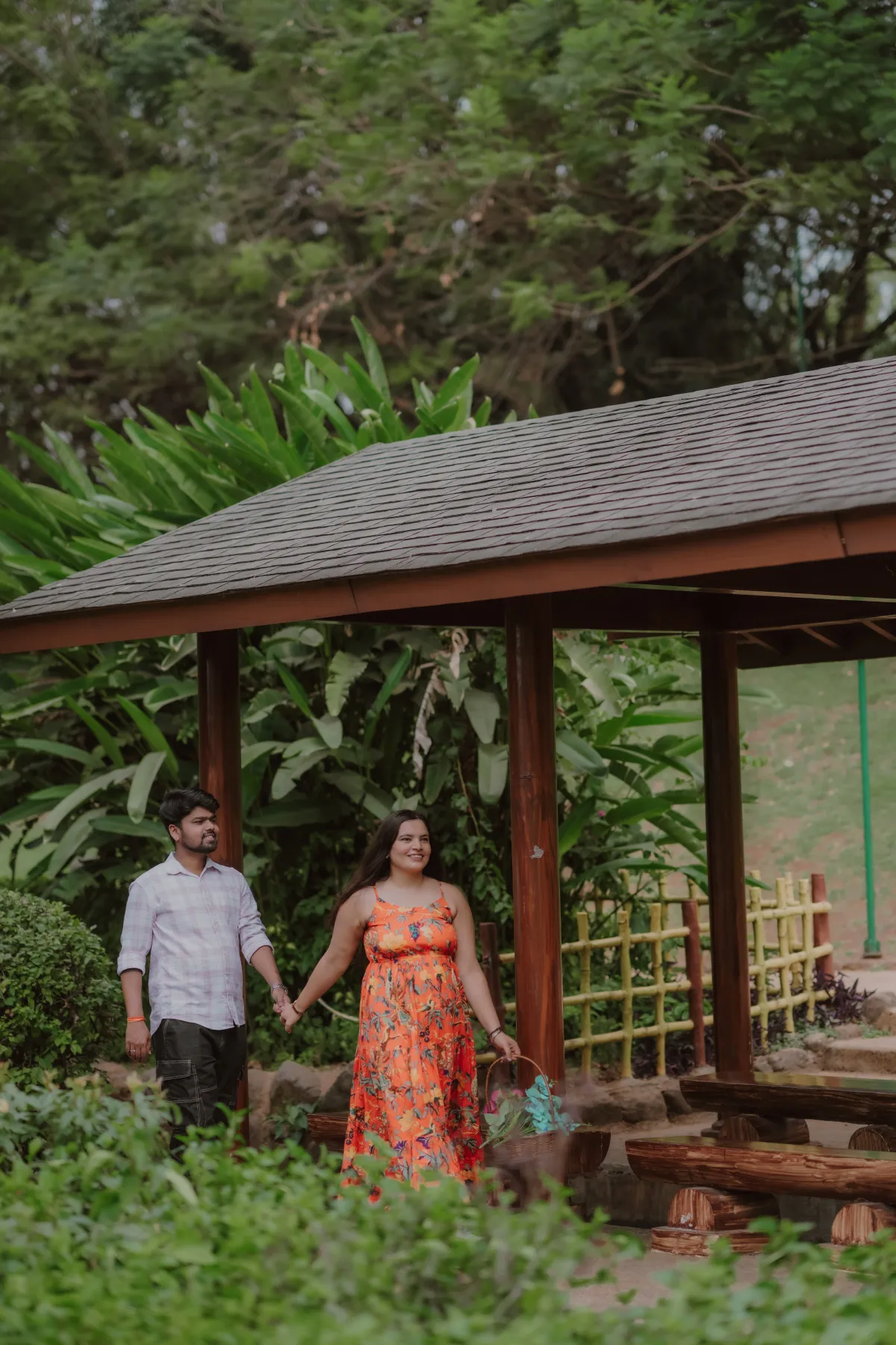 Love for vacation pre wedding photo shoot