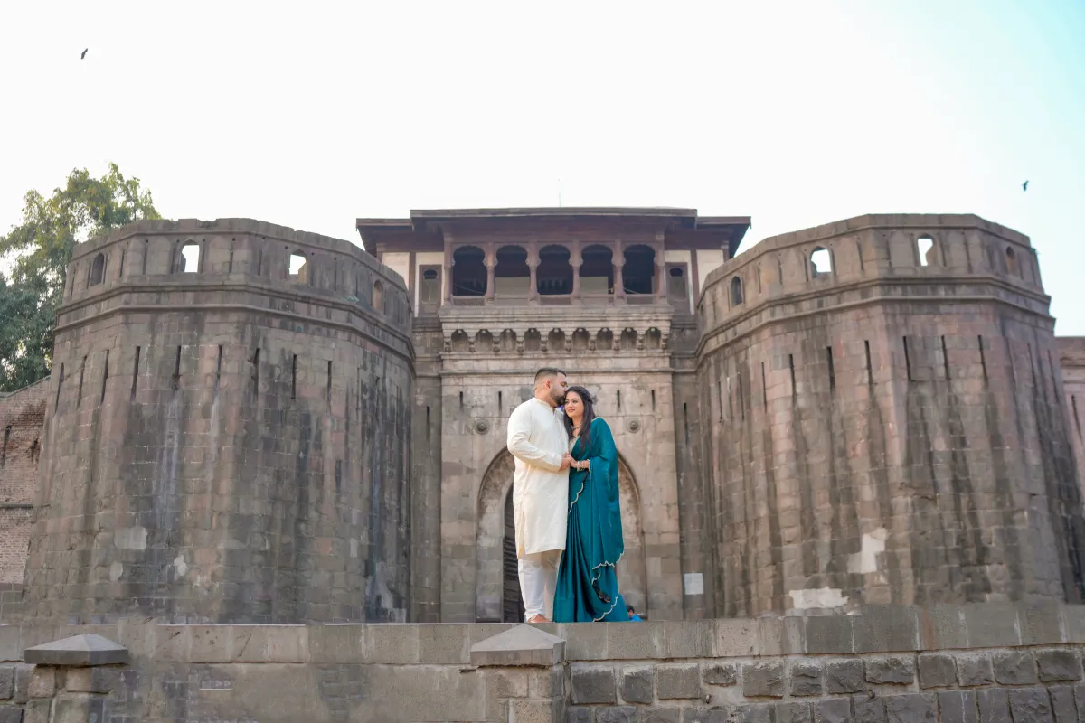 Royal palace pre wedding photo shoot