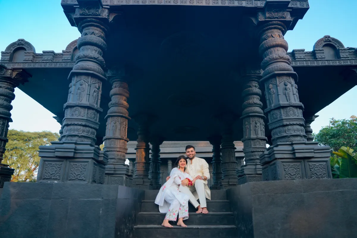 Spiritual pre wedding shoot in temple
