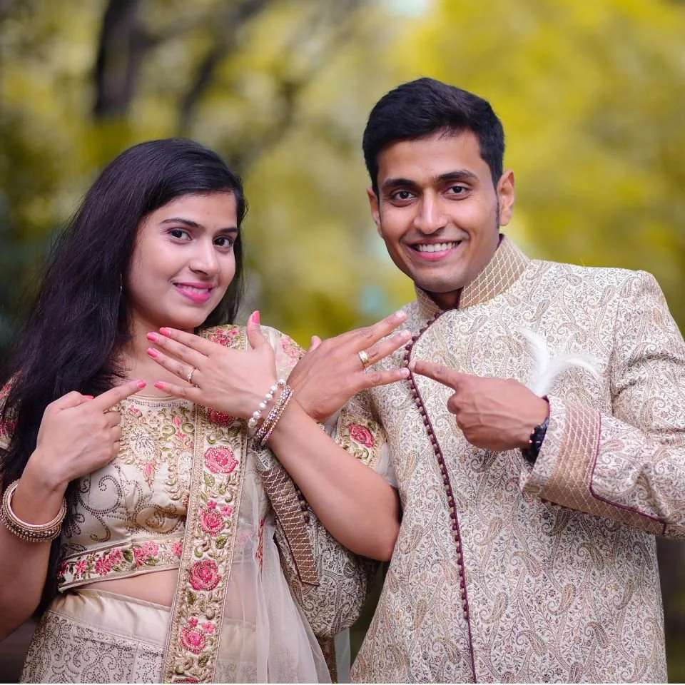 engagement-home-shoot