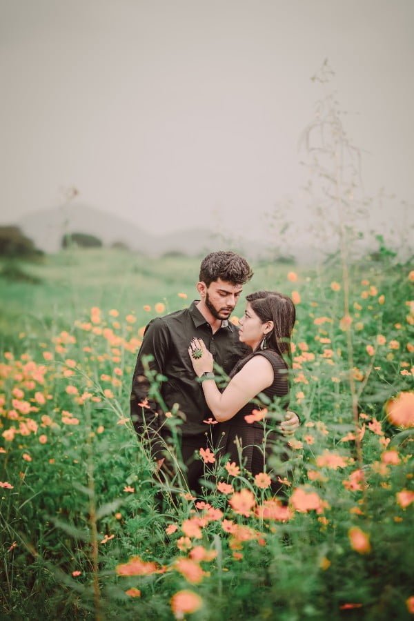 anurag-and-juhi-for-pre-wedding-story