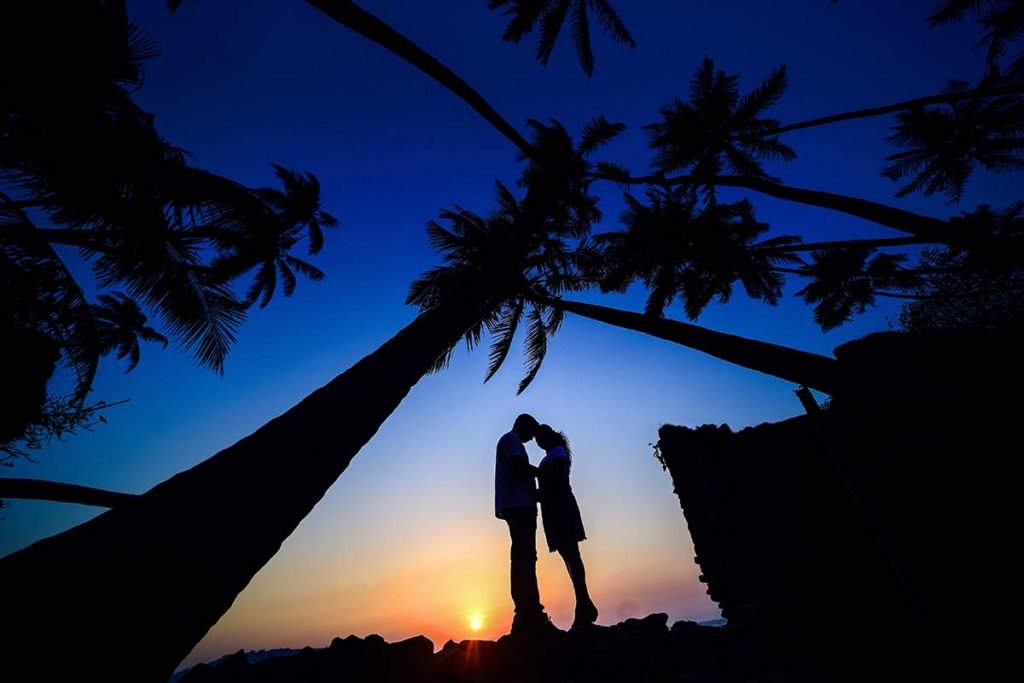 Pre-Wedding-Beach-Side-Romantic-Couple-Sunset-Goa