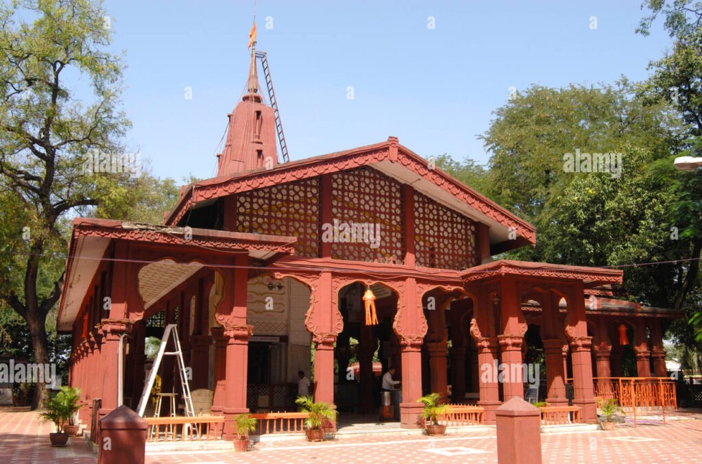 10 Beautiful Pre-Wedding Photoshoot Locations In Pune 2024